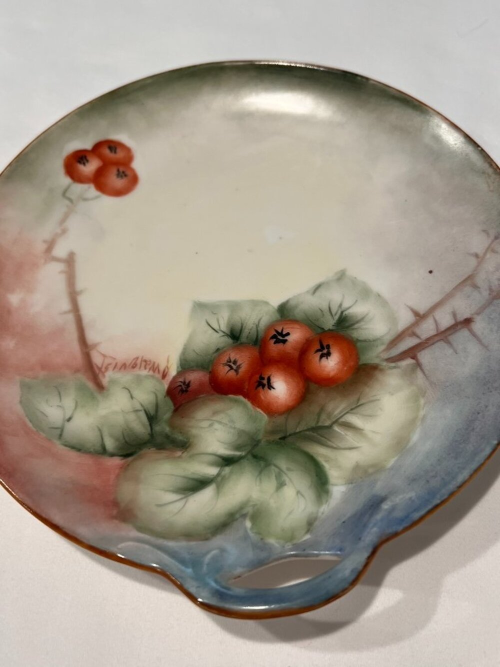 Limoges - Antique decorative berries and leaves 6.5" plate
